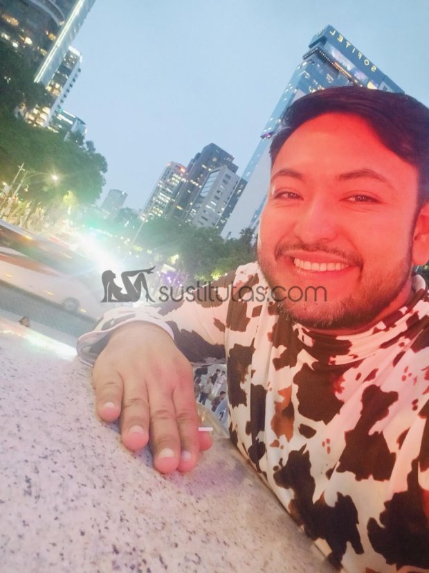 Anuel Gou chapero y gay en Centro