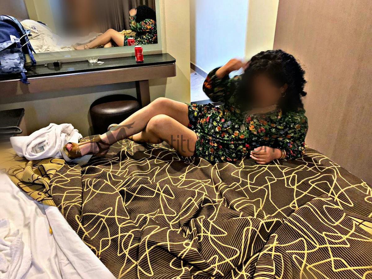 Frida - Frida, escort de 21 años, super buenas onda, muy cachonda y no le gustan los malos rollos.