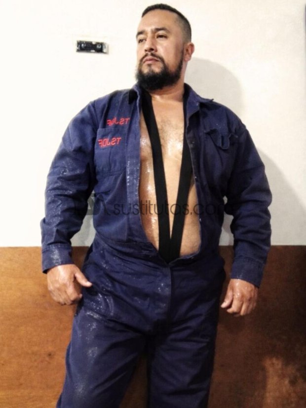 Miguel Armando chapero y gay en Ciudad de México