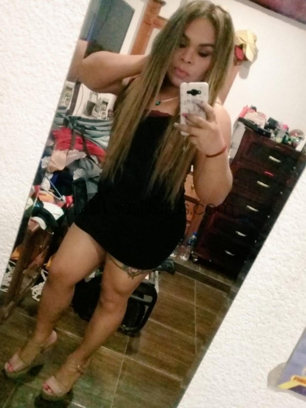 Kelly Cuellar - Hermosa chica transexual 100% funcional, complaciente en todo, super higiénica y discreta.