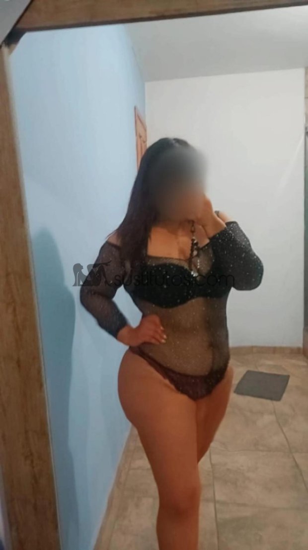 Ilse Rojo puta y escort en Querétaro