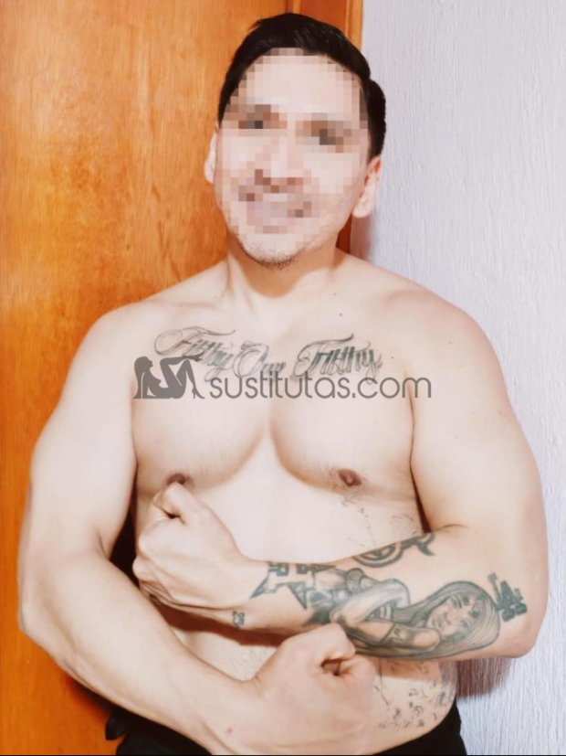 Geovanny chapero y gay en Guadalajara